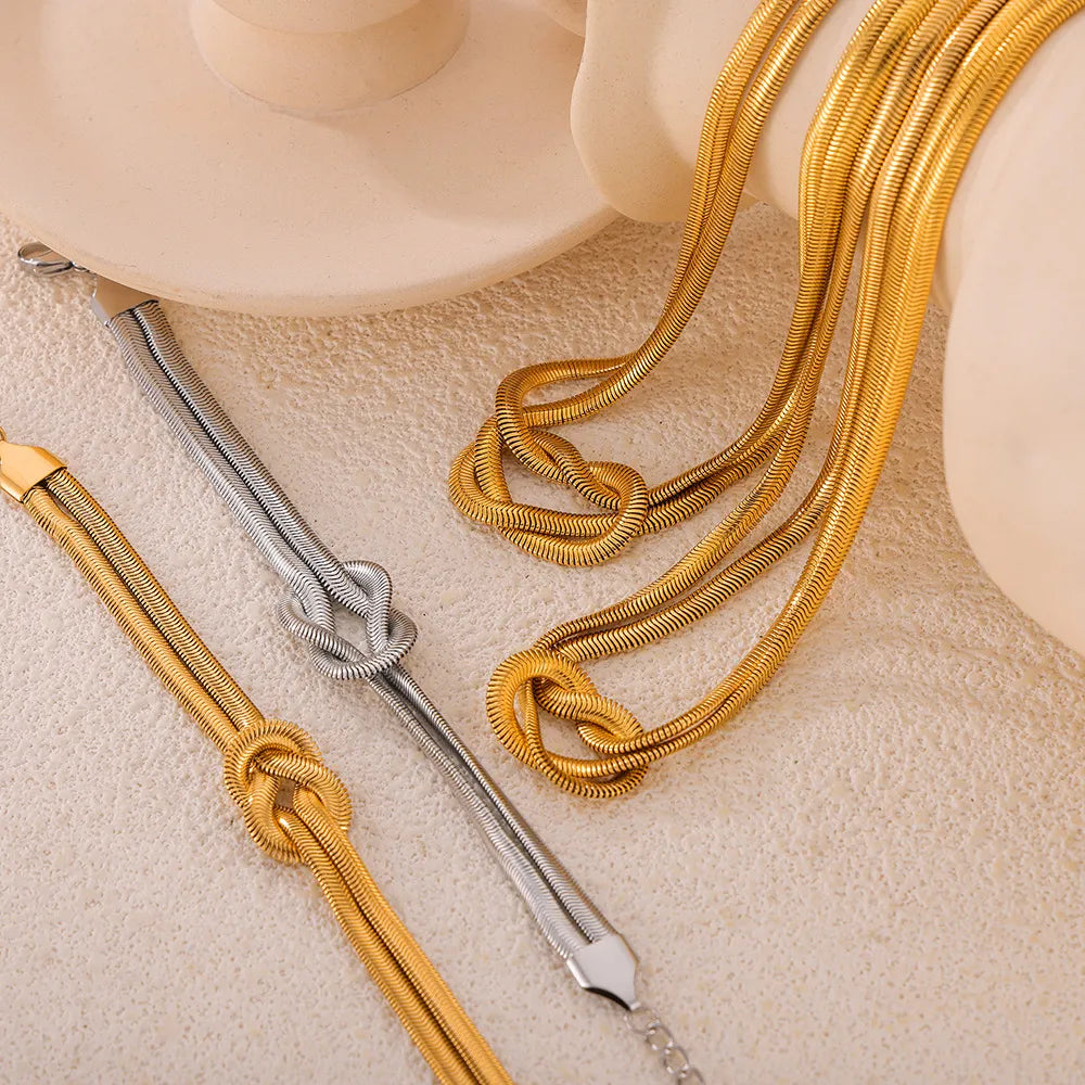 Pulsera de nudo de acero de titanio