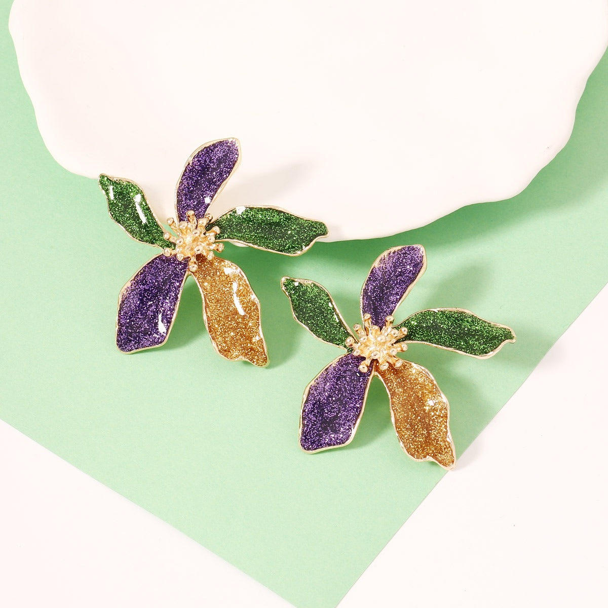 Pendientes de diseño elegante, modernos y versátiles, joyería Yiwu para mujer.